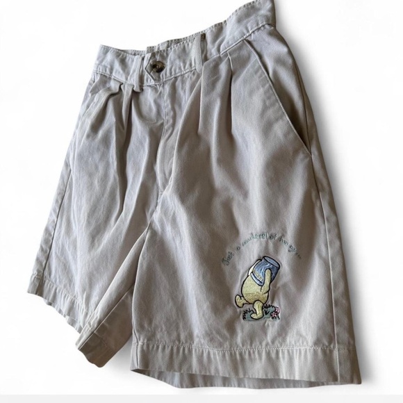 Khaki Embroidered Winnie the Pooh Pleated High Waisted Shorts Size Small - Picture 1 of 8